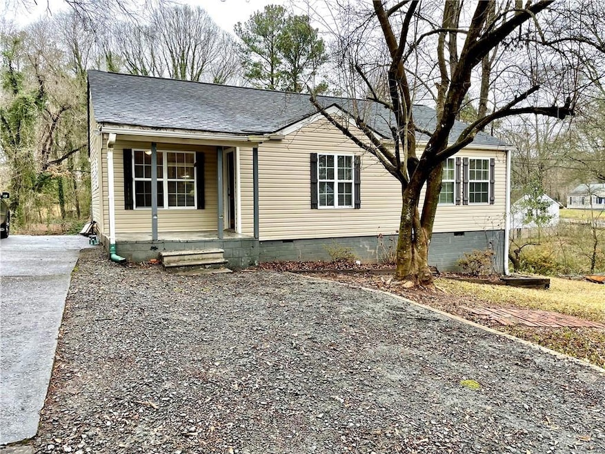 697 Pat Mell Rd SE, Smyrna, GA 30080 - photo 1