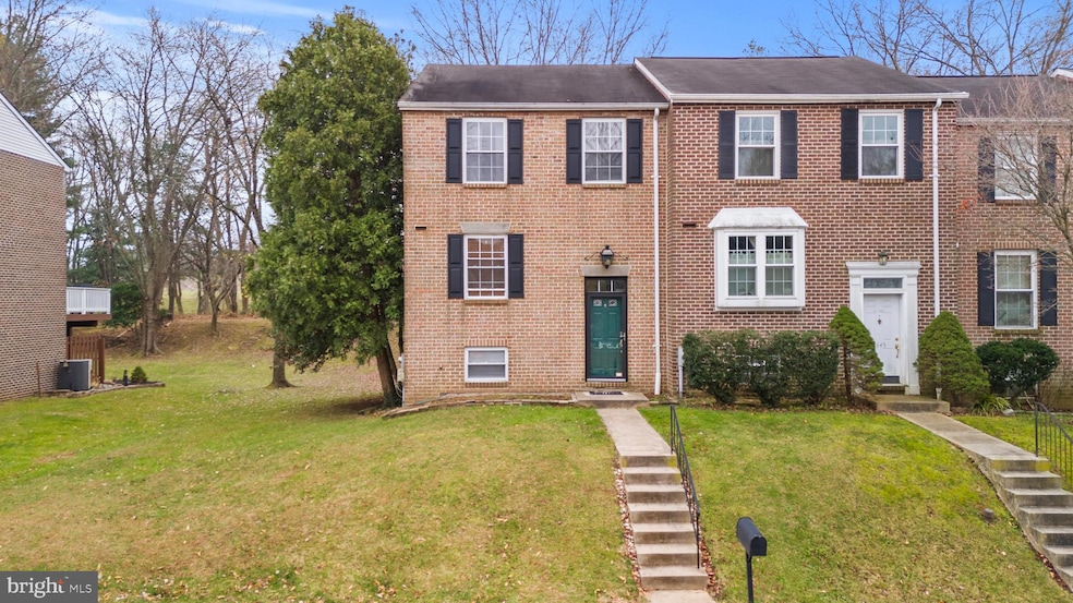 2647 Ebony Rd, Parkville, MD 21234 - photo 1