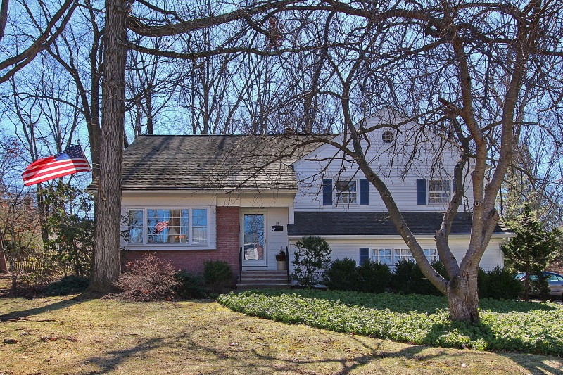 18 Sagamore Dr, New Providence, NJ 07974 - photo 1