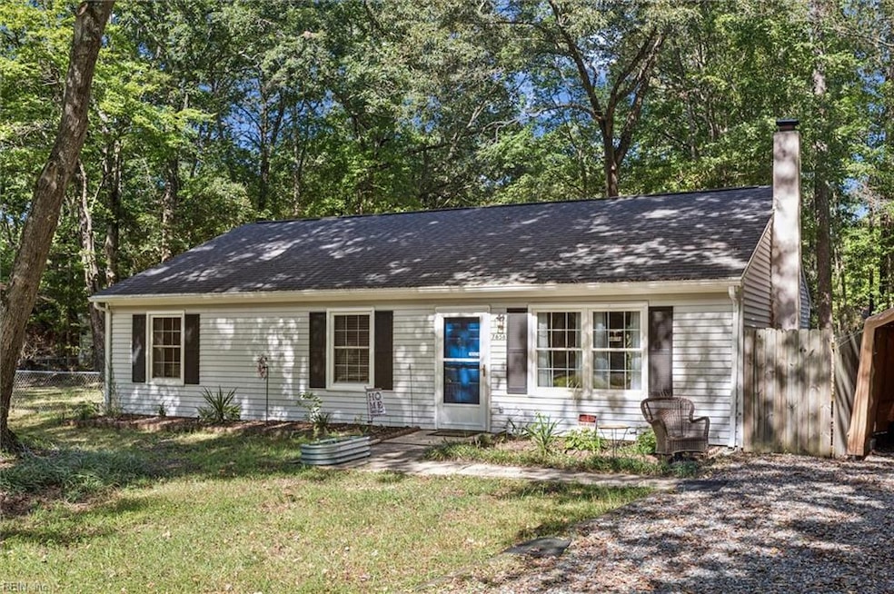 7656 Walnut Rd, Gloucester, VA 23061 - photo 1