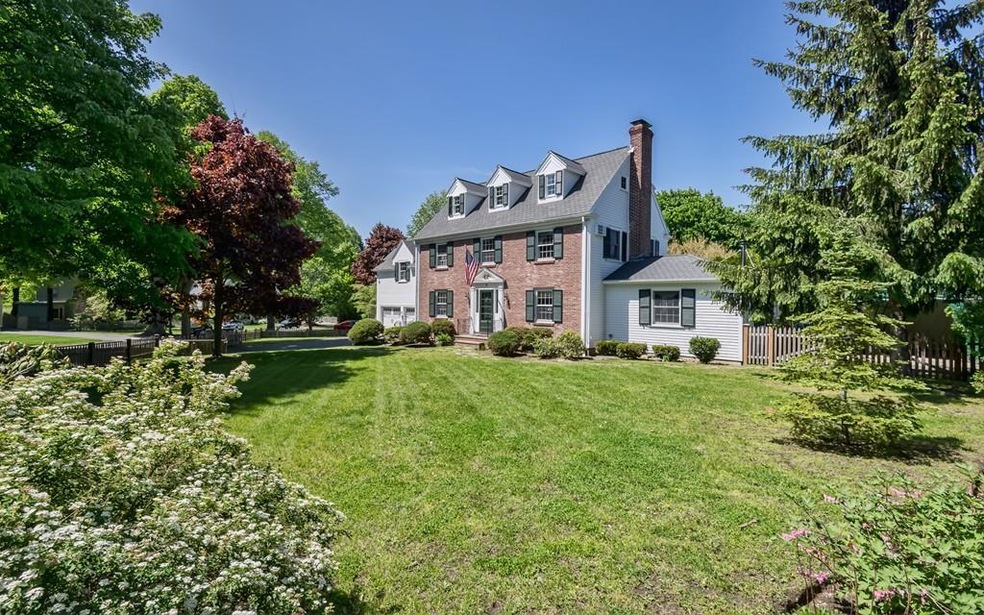 3 Rainbow Rd, Marblehead, MA 01945 - photo 1