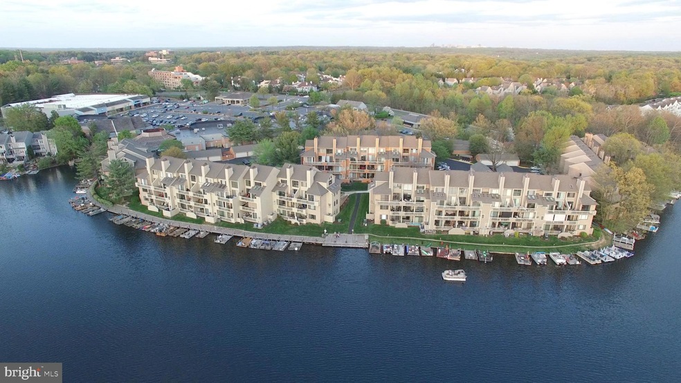 11258 Harbor Ct unit 1258, Reston, VA 20191 - photo 1