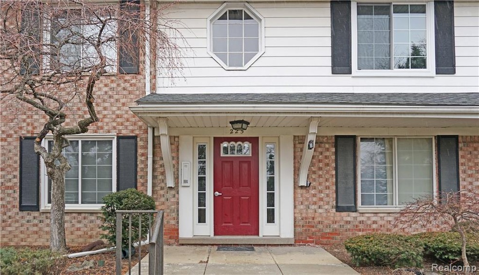 Welcome home to 225 E. SQUARE LAKE RD!