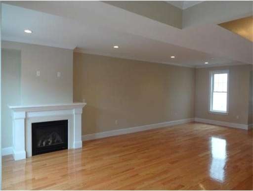 607 E 5th St, Boston, MA 02127 - photo 1