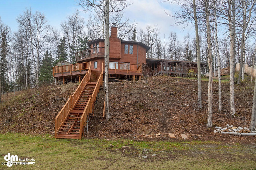 Exterior_DMD_7051-SMALL