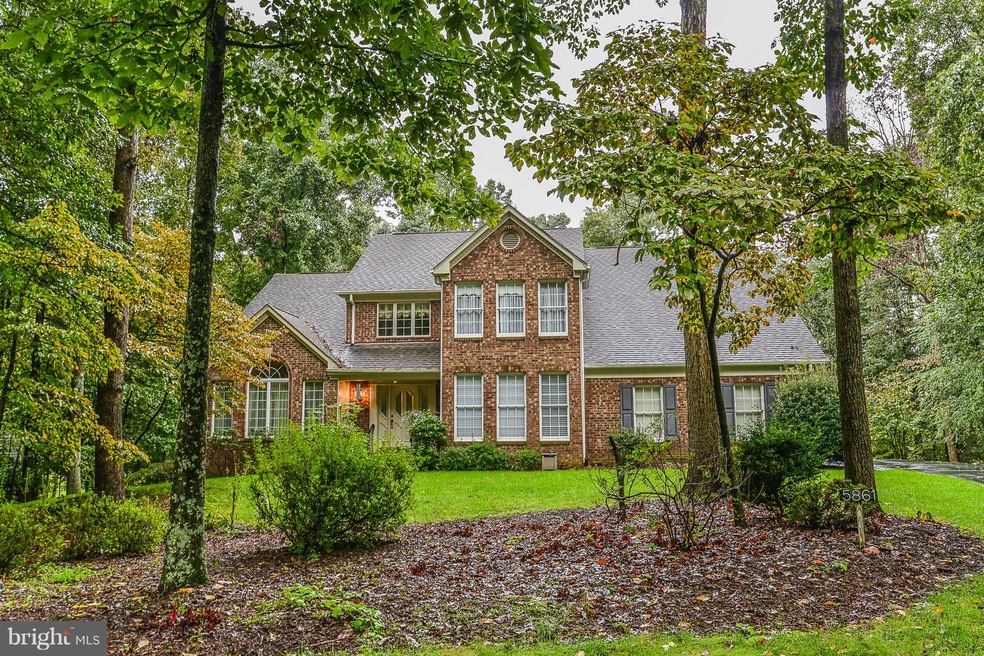 5861 William Dr, Warrenton, VA 20187 - photo 1