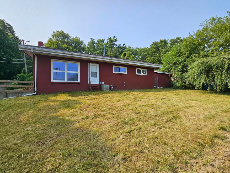 16591 Heuston St, Galesville, WI 54630 - photo 1
