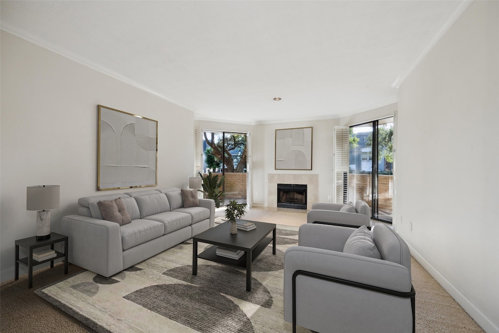 5220 Weslayan St unit 108, Houston, TX 77005 - photo 1