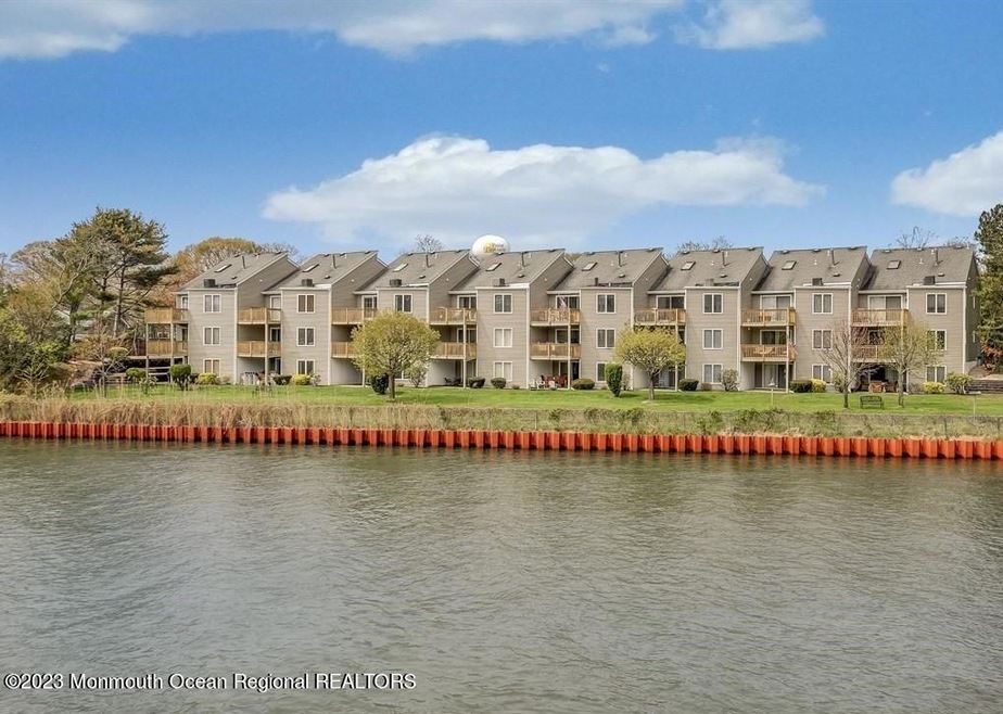 001_intercoastal_way_from_canal