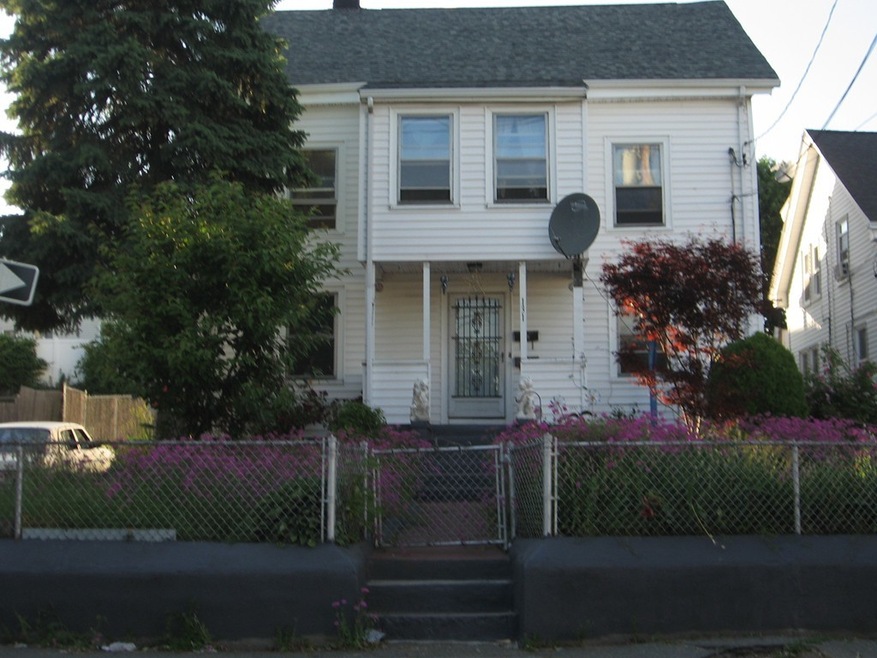 131 Charles St unit 1, Waltham, MA 02453 - photo 1