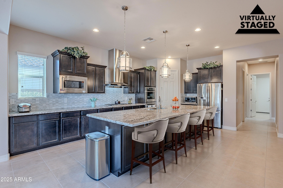 Warbler-14-Kitchen_VS 1