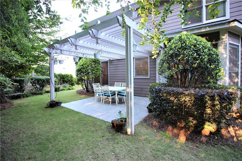 4270 Canterbury Walk Dr, Duluth, GA 30097 - photo 1