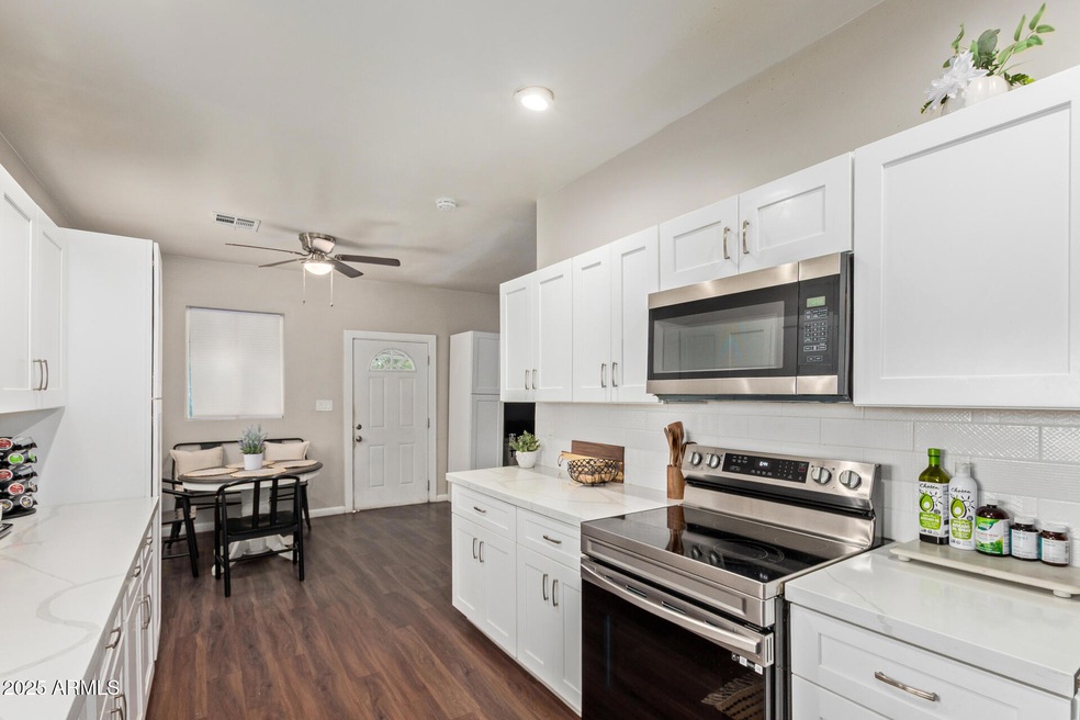 11 Kitchen Best Realtor in AZ