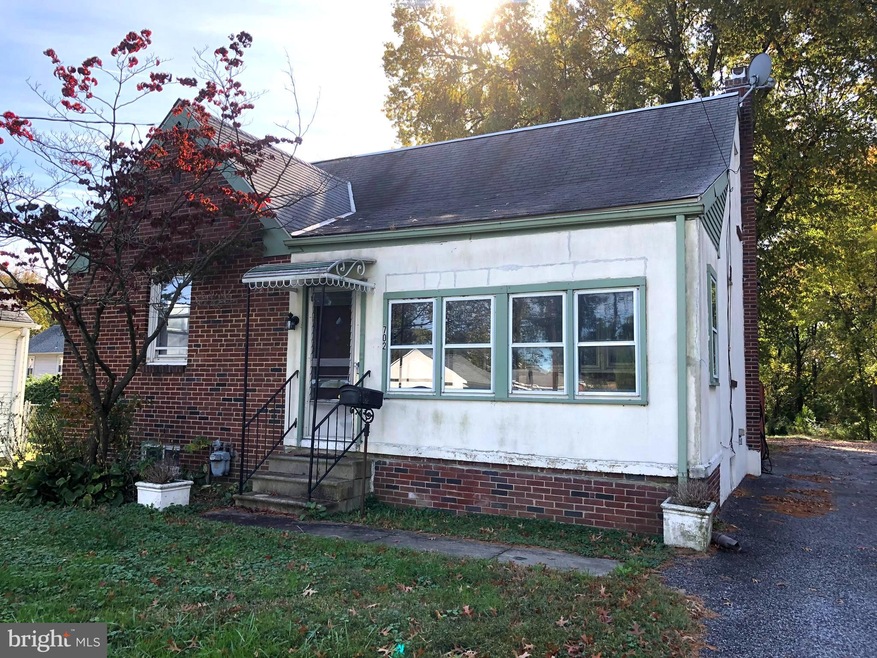 702 Baltimore Ave, Wilmington, DE 19805 - photo 1