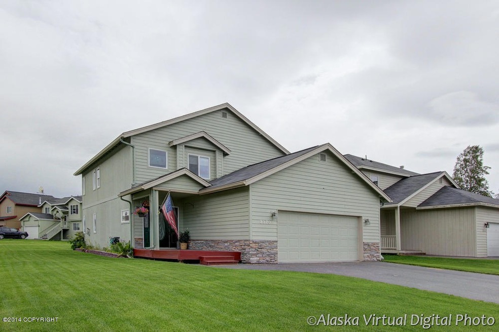 Lovely Exterior w Plush Yard