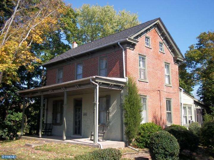 1233 N Gravel Pike, Zieglerville, PA 19492 - photo 1