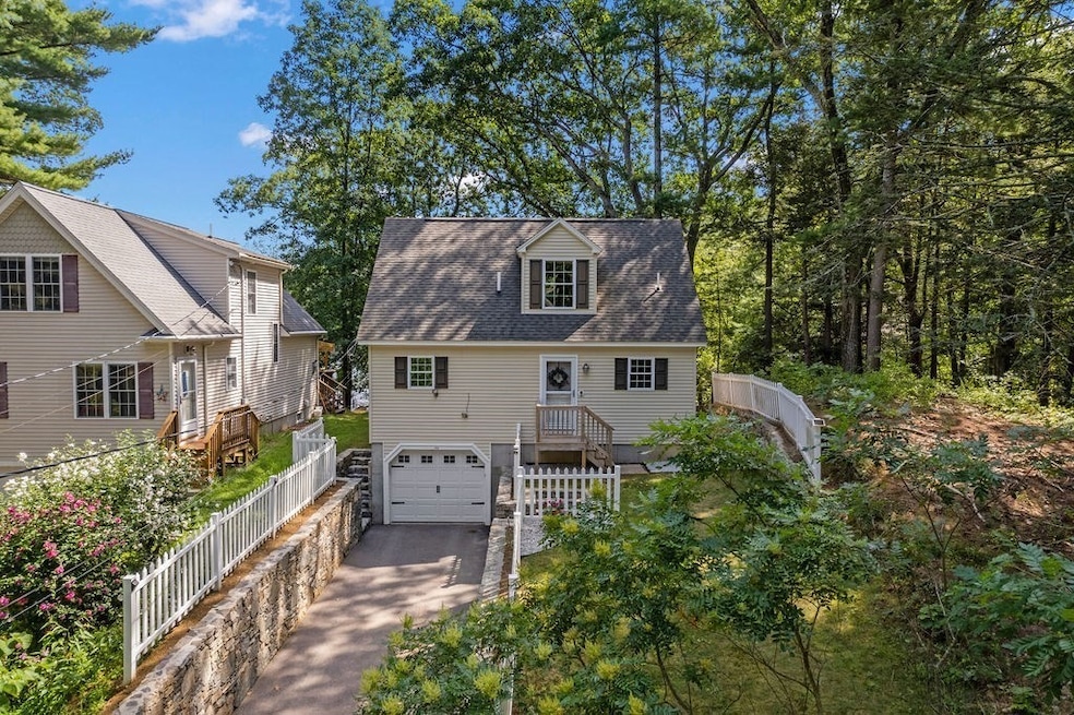 112 Populatic St, Franklin, MA 02038 - photo 1