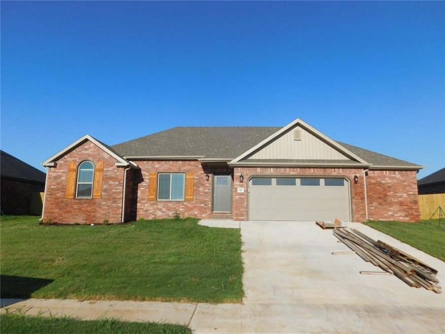 421 Captain Hopkins St, Prairie Grove, AR 72753 - photo 1