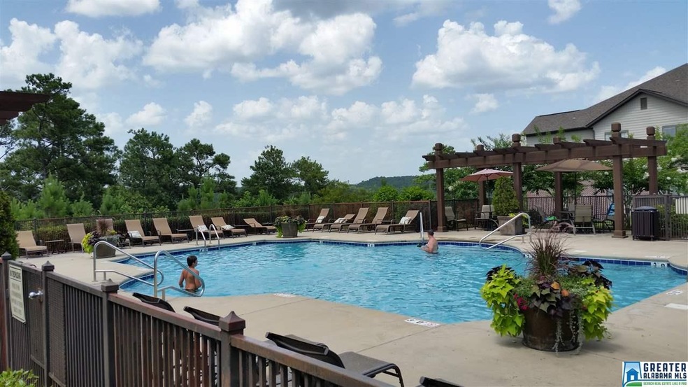 Gorgeous community pool has clubhouse and workout 