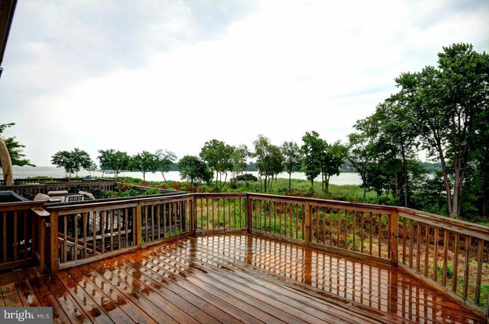 1361 Triwater Ct, Stoney Beach, MD 21226 - photo 1