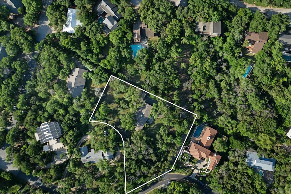 View of property location featuring property parc