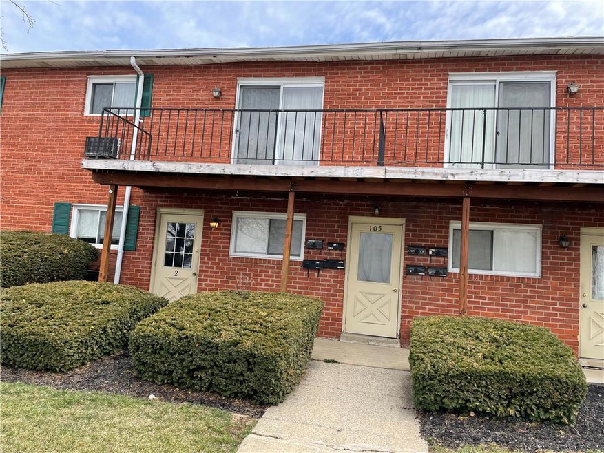 675 Minor St unit 8, Emmaus, PA 18049 - photo 1