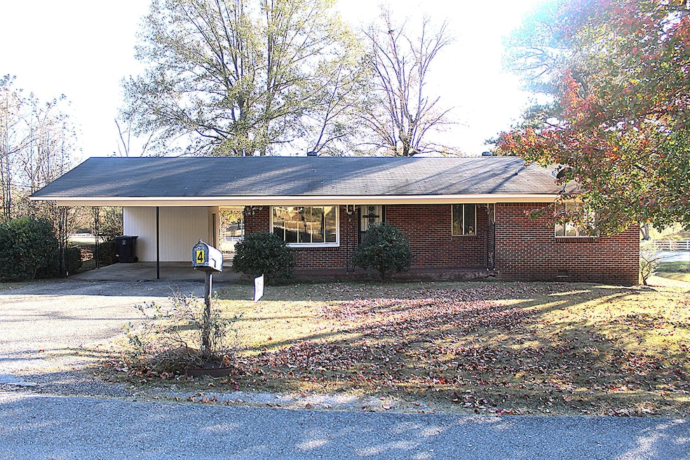 4 Franklin Dr, Corinth, MS 38834 - photo 1