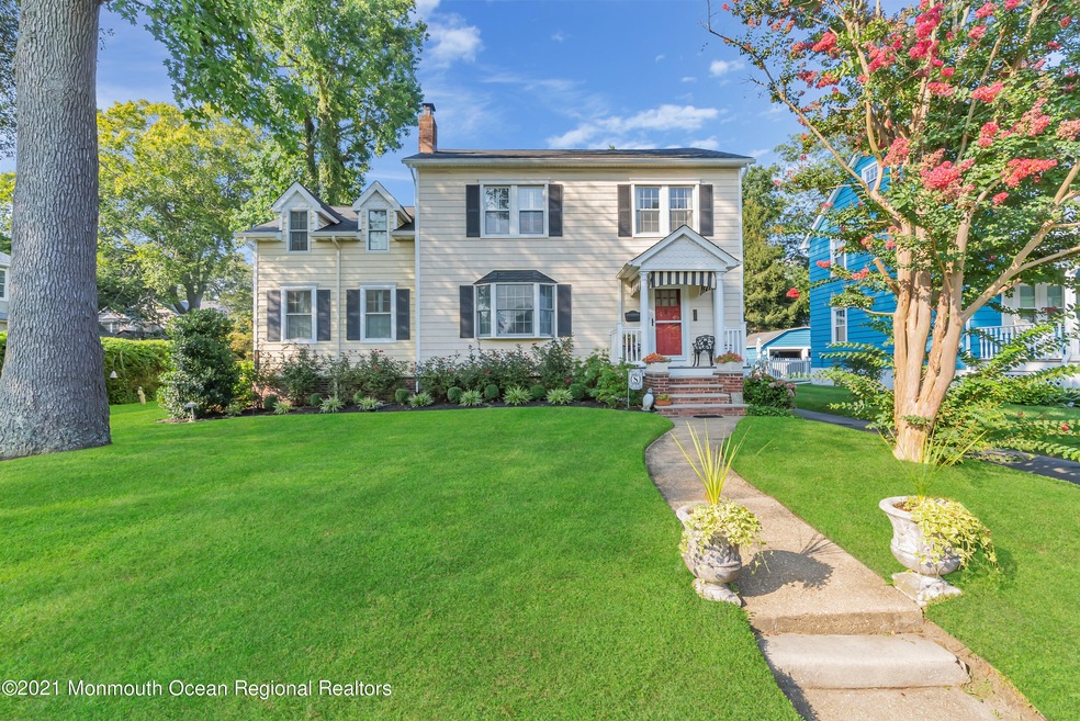 517 Palmer Ave, Allenhurst, NJ 07711 - photo 1