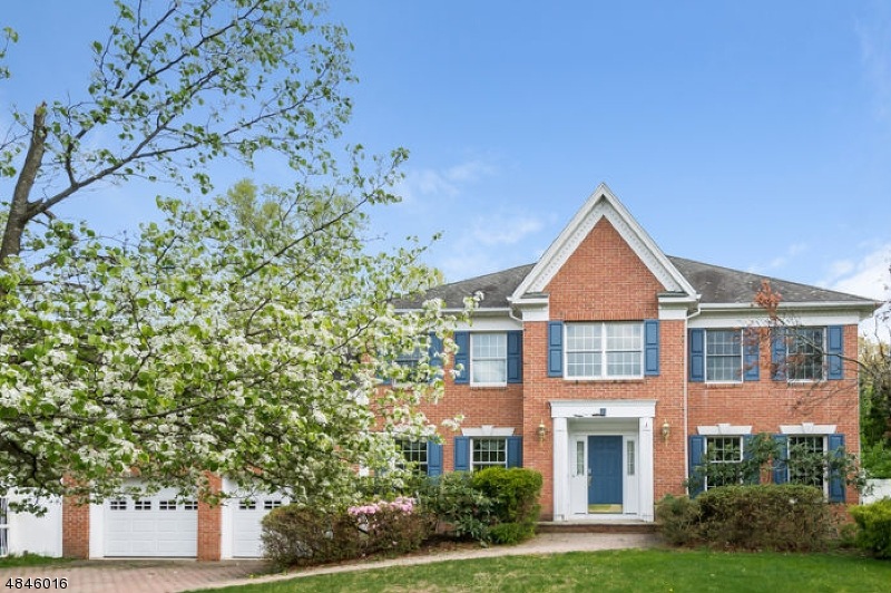 49 Merrill Dr, Mahwah, NJ 07430 - photo 1