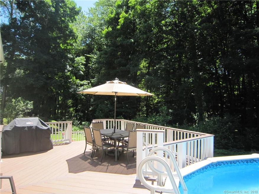 153 Belle Woods Dr, Glastonbury, CT 06033 - photo 1