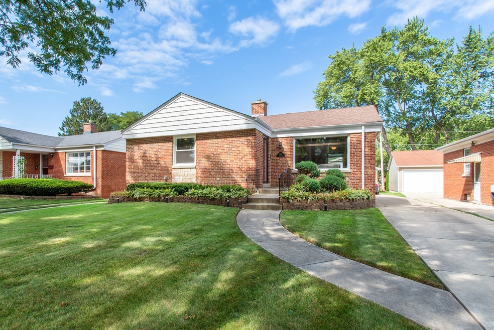 1326 Newcastle Ave, Westchester, IL 60154 - photo 1