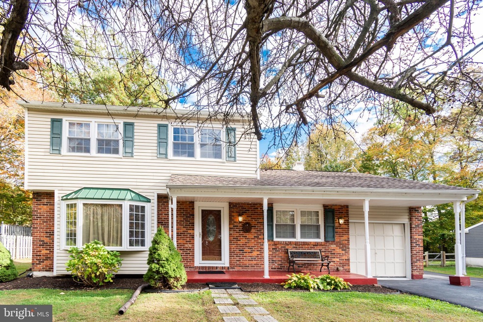 2522 Dartmouth Woods Rd, Wilmington, DE 19810 - photo 1
