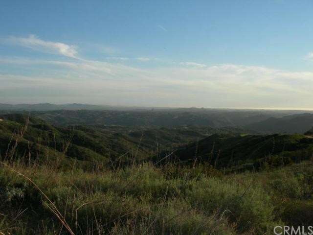 Looking over Fallbrook toward the ocean.  You'll s
