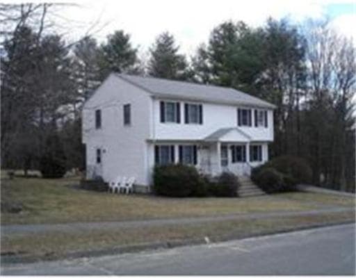 39 Matthew Dr, Florence, MA 01062 - photo 1