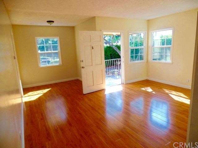 Front Unit Living Room
