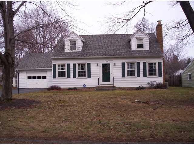 Exterior Front. Welcome to 252 Hedgegarth Rd. W. I