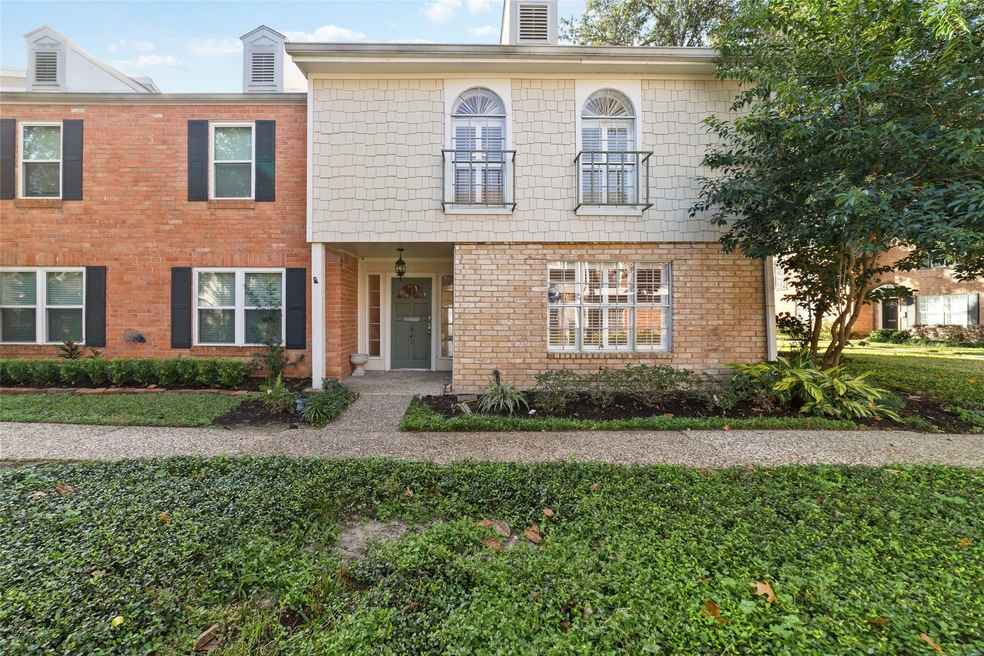 1541 W Sam Houston Pkwy S, Houston, TX 77042 - photo 1