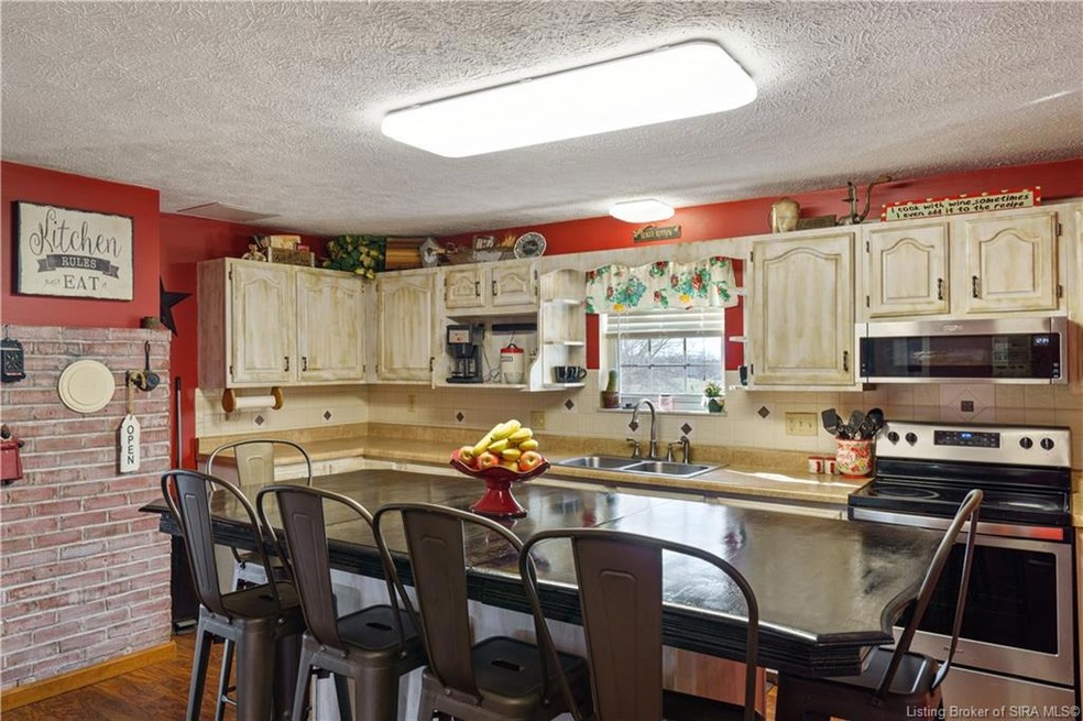 Eat-in kitchen, has a large island.