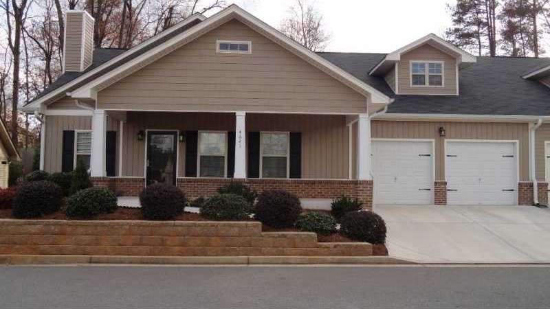 Exterior Front. Awesome one level living in fantas