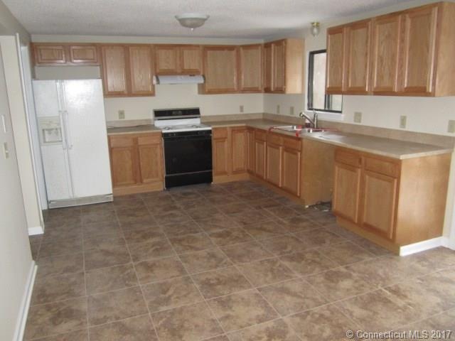 103 Cliffside Dr unit H, Manchester, CT 06042 - photo 1