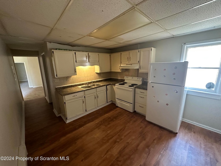 850 Capouse Ave unit 1, Scranton, PA 18509 - photo 1