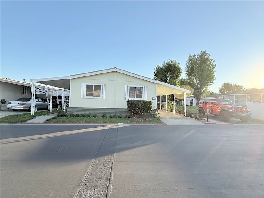 1456 E Philadelphia St unit 427, Ontario, CA 91761 - photo 1