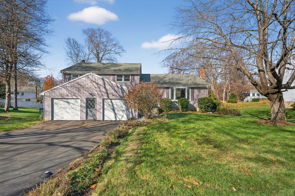 319 Great Swamp Rd, Glastonbury, CT 06033 - photo 1