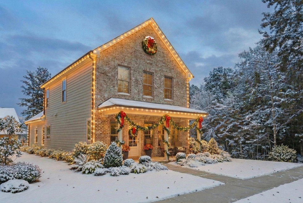 6900 Roberta Ln, Chattanooga, TN 37343 - photo 1