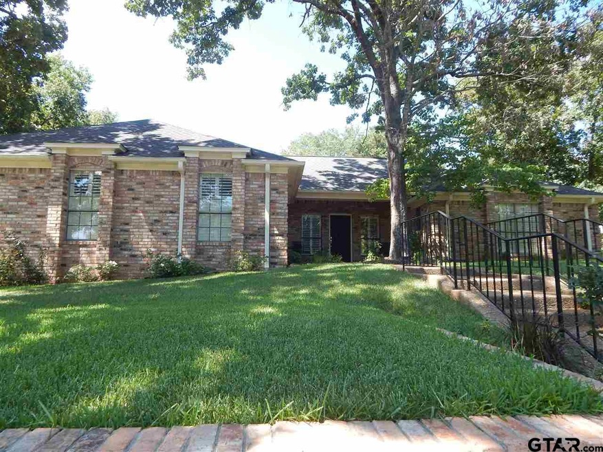 1202 1202 Santa Fe Trail, Tyler, TX 75703 - photo 1