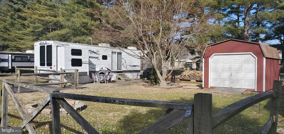 89,90 Naomi Ln unit GLEN 9, Earleville, MD 21919 - photo 1