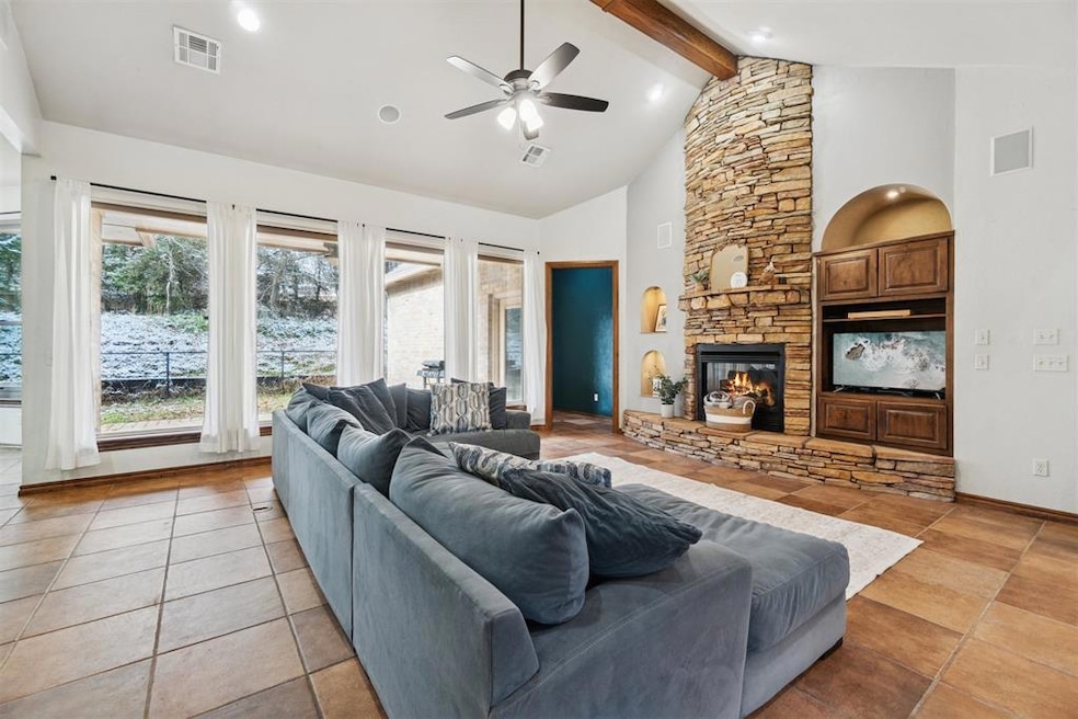 19416 Redbud Creek Cir, Harrah, OK 73045 - photo 1