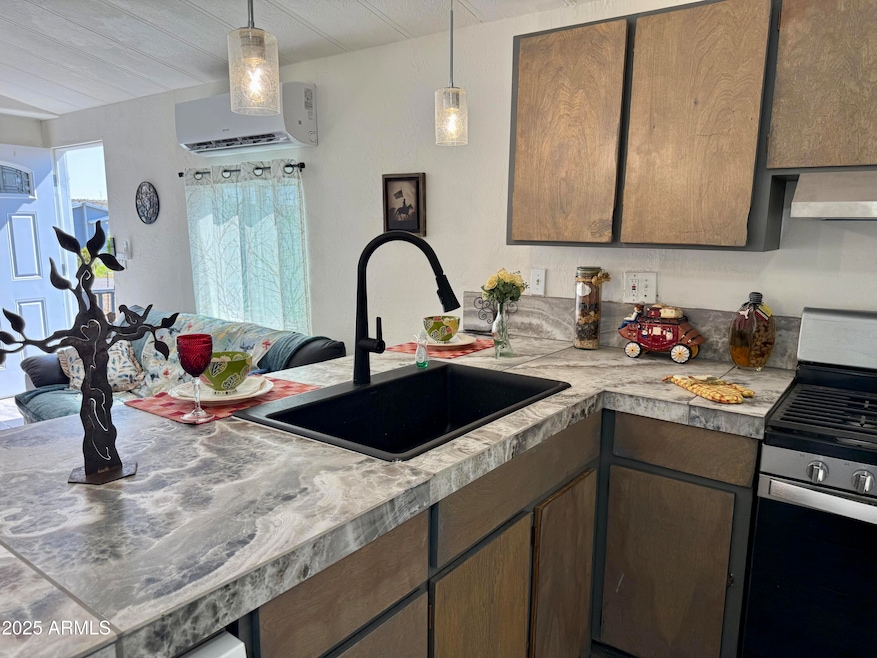 20555 E Park View Ln, Mayer, AZ 86333 - photo 1