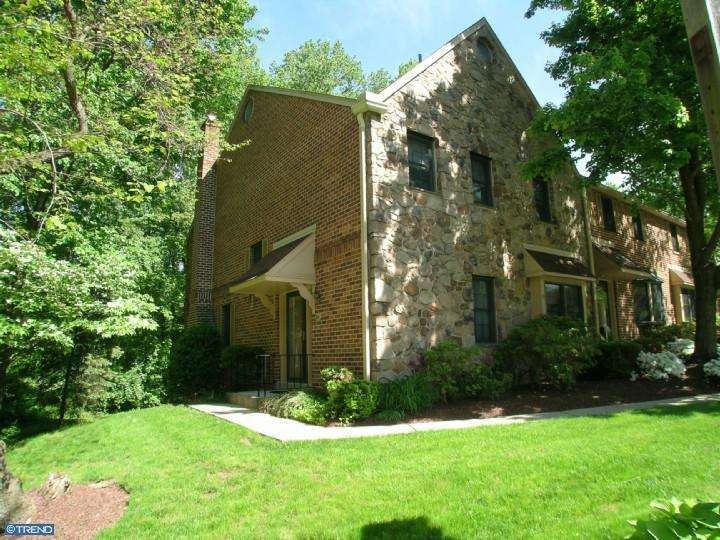 215 Archer Ct, Malvern, PA 19355 - photo 1