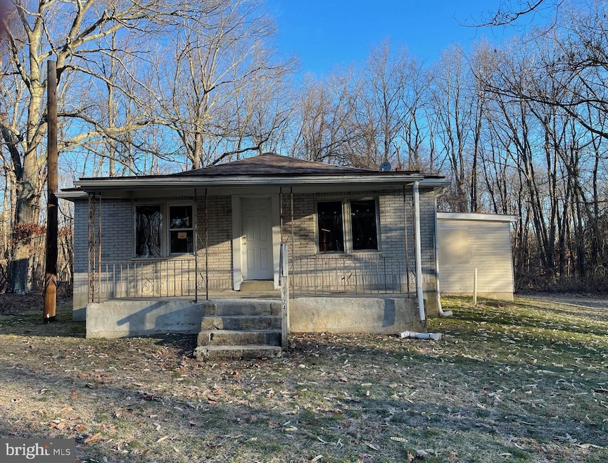 124 Camden Ave, Atco, NJ 08004 - photo 1